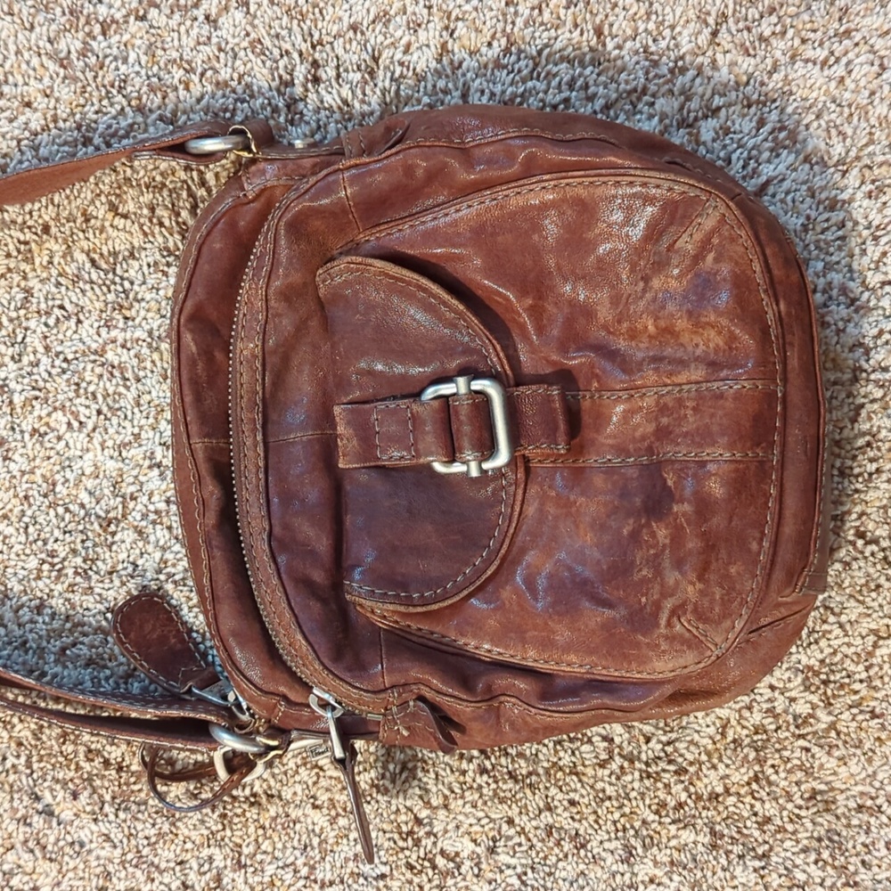 Fossil worn leather crossbody purse, brown